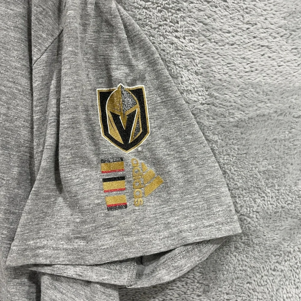 Vegas Golden Knights Amplifier T-Shirt Mens XL Gray Adidas NHL Hockey Sports